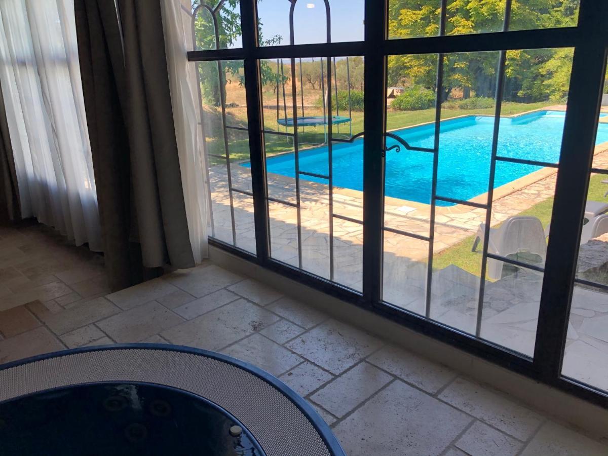 Отель Le Pool House - Private Jacuzzi - Mas Des Sous Bois Ventabren Экстерьер фото